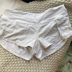 Lululemon hotty hot shorts